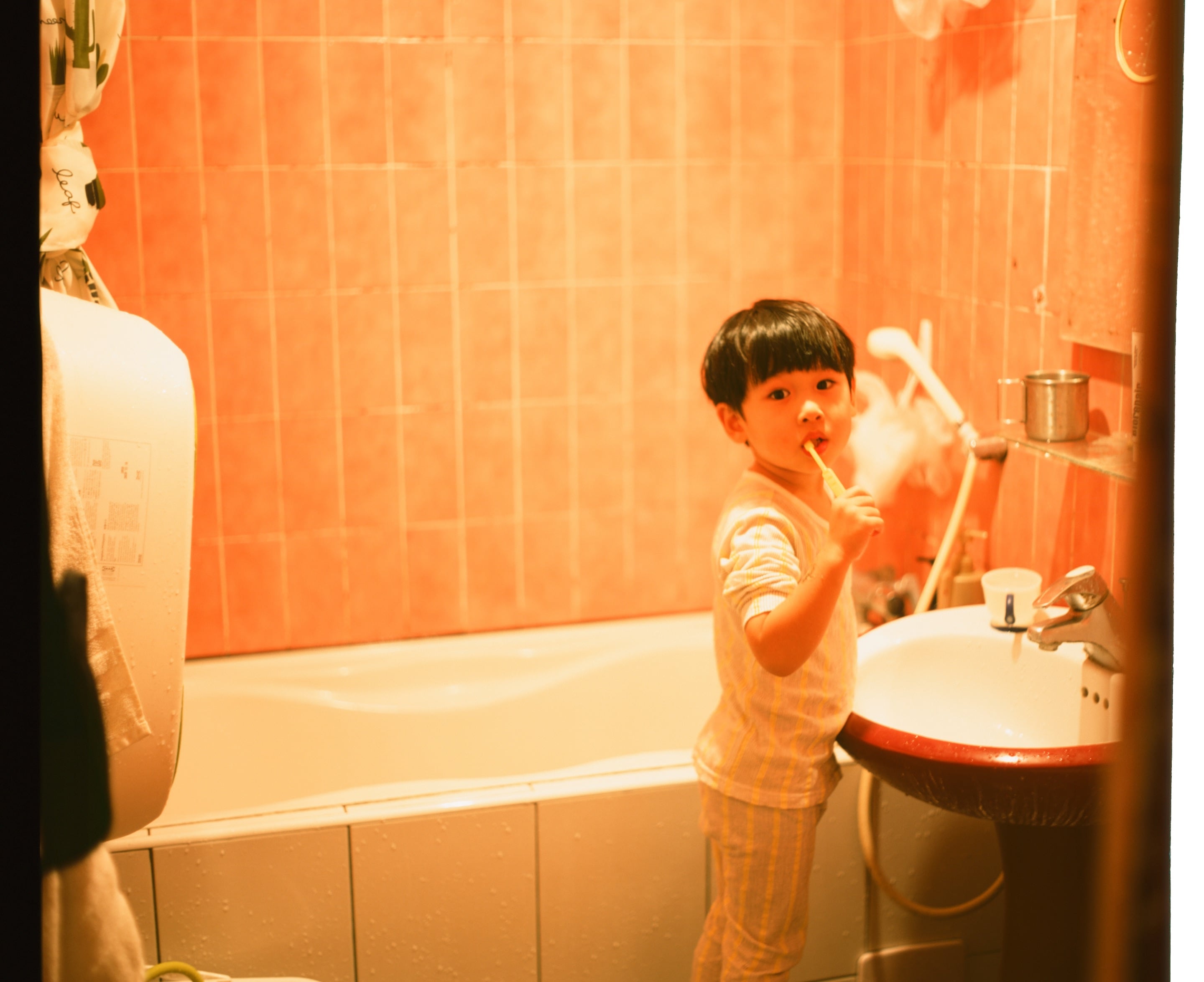 EP28 正片半卷黑｜Pentax 6x7 初代 + Fujifilm Provia 100F RDP III 正片正沖