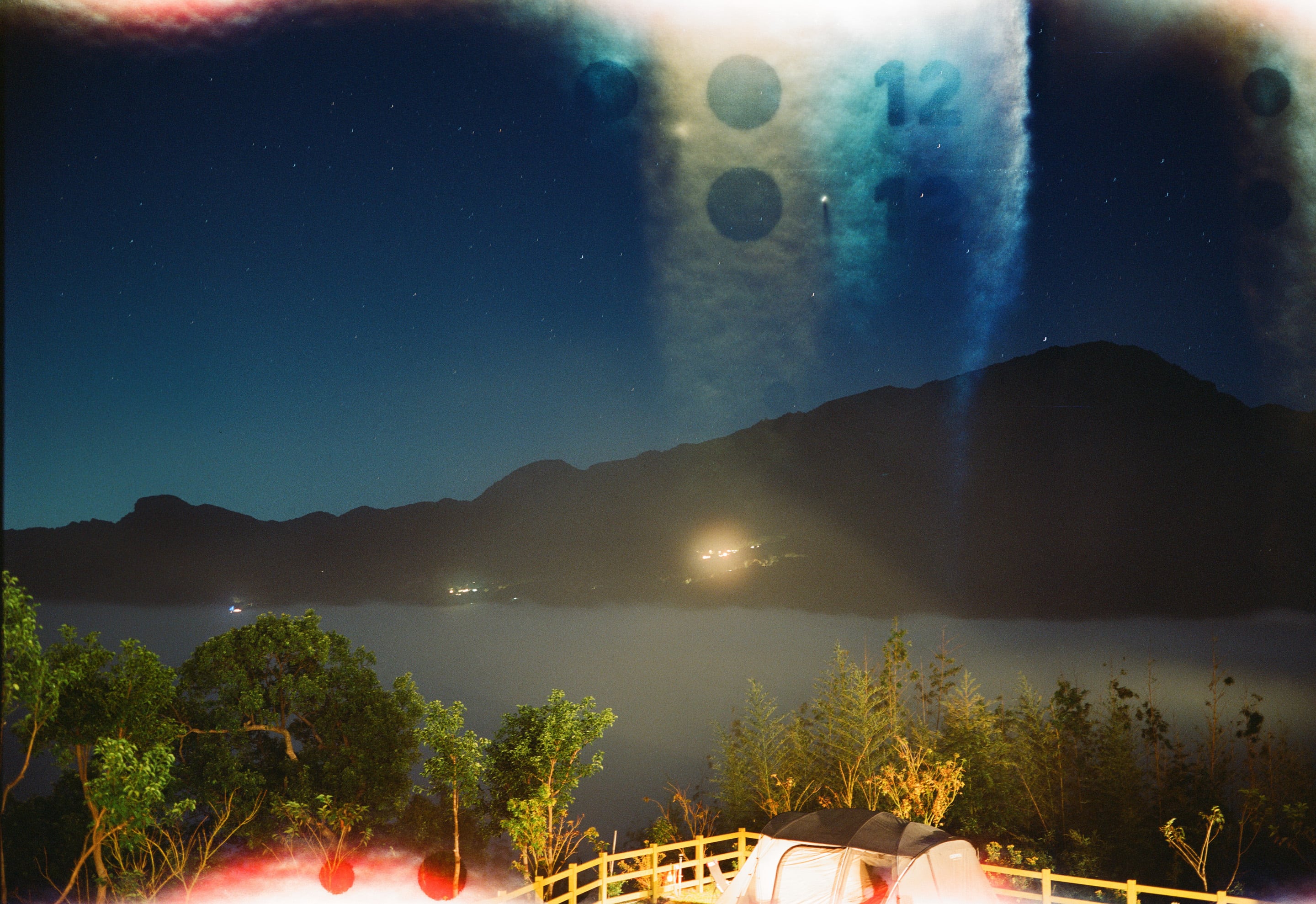 EP39 雲海星空｜Fujica GW690 + Lomography 800 彩色底片