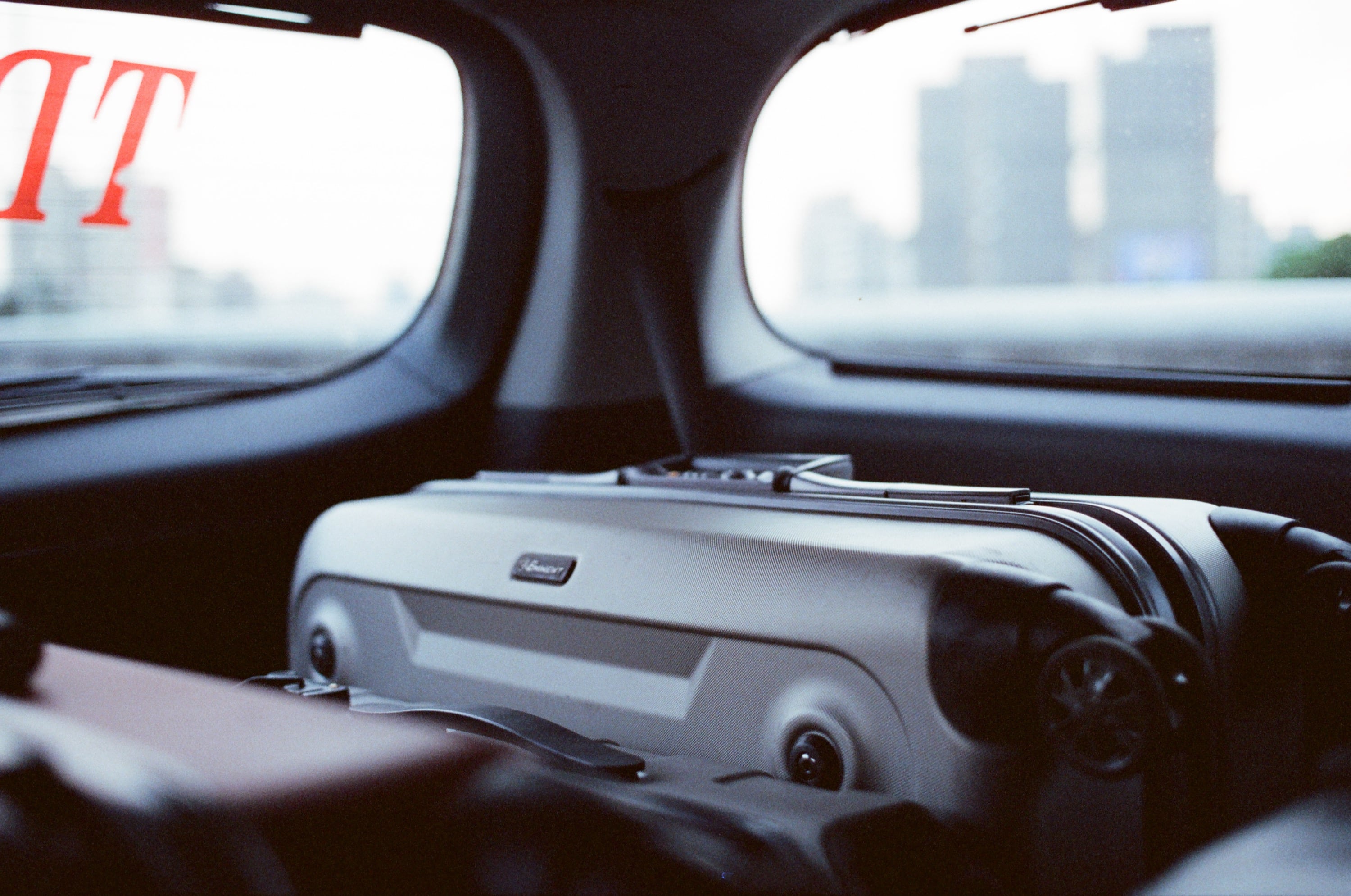 EP92 回頭一看｜Olympus OM-3 Ti + Kodak 500T/5219 除碳電影底片