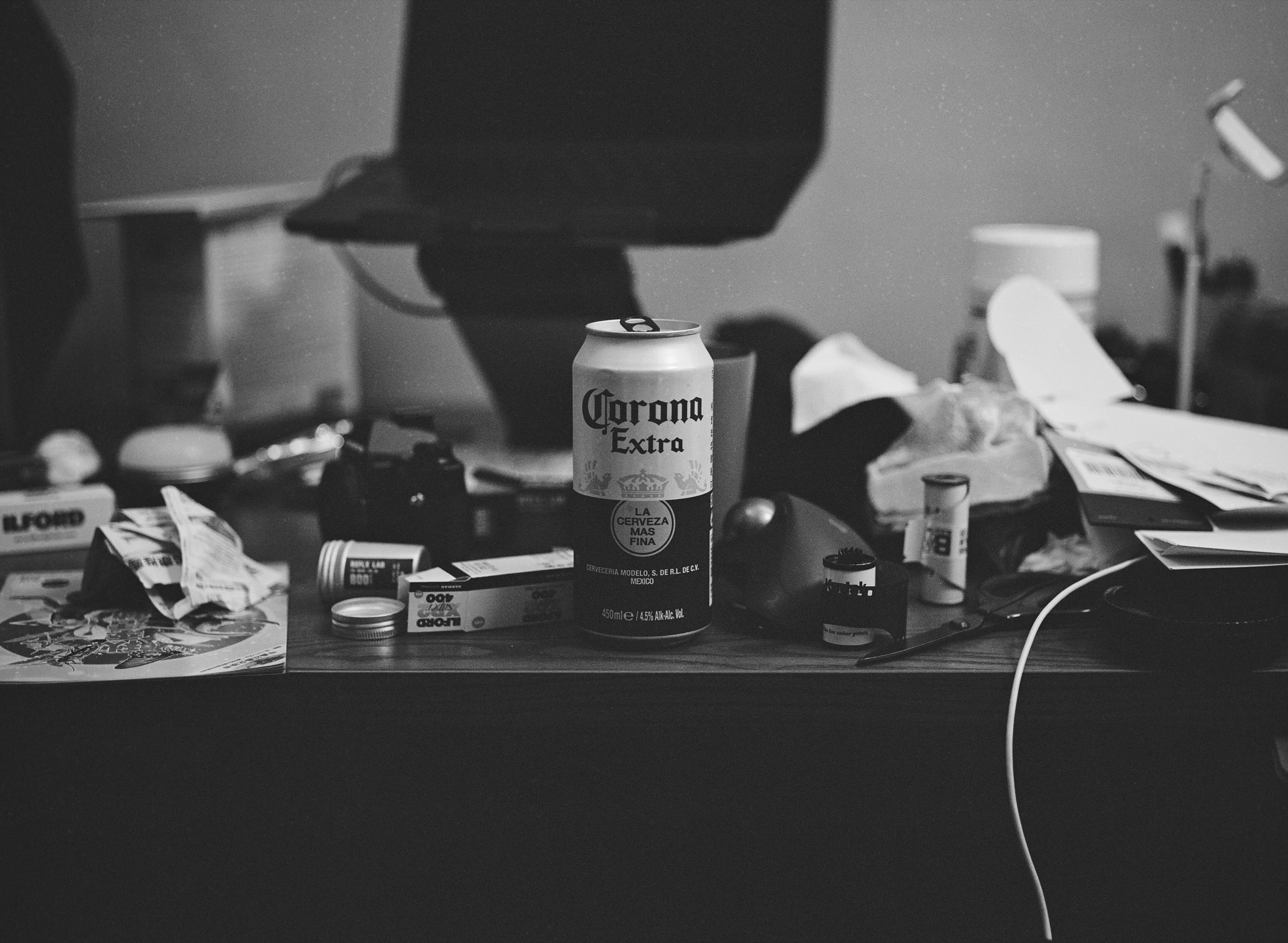 EP134 寫書的念頭｜Pentax 645 初代 + Ilford XP2 Super 400 黑白過期底片