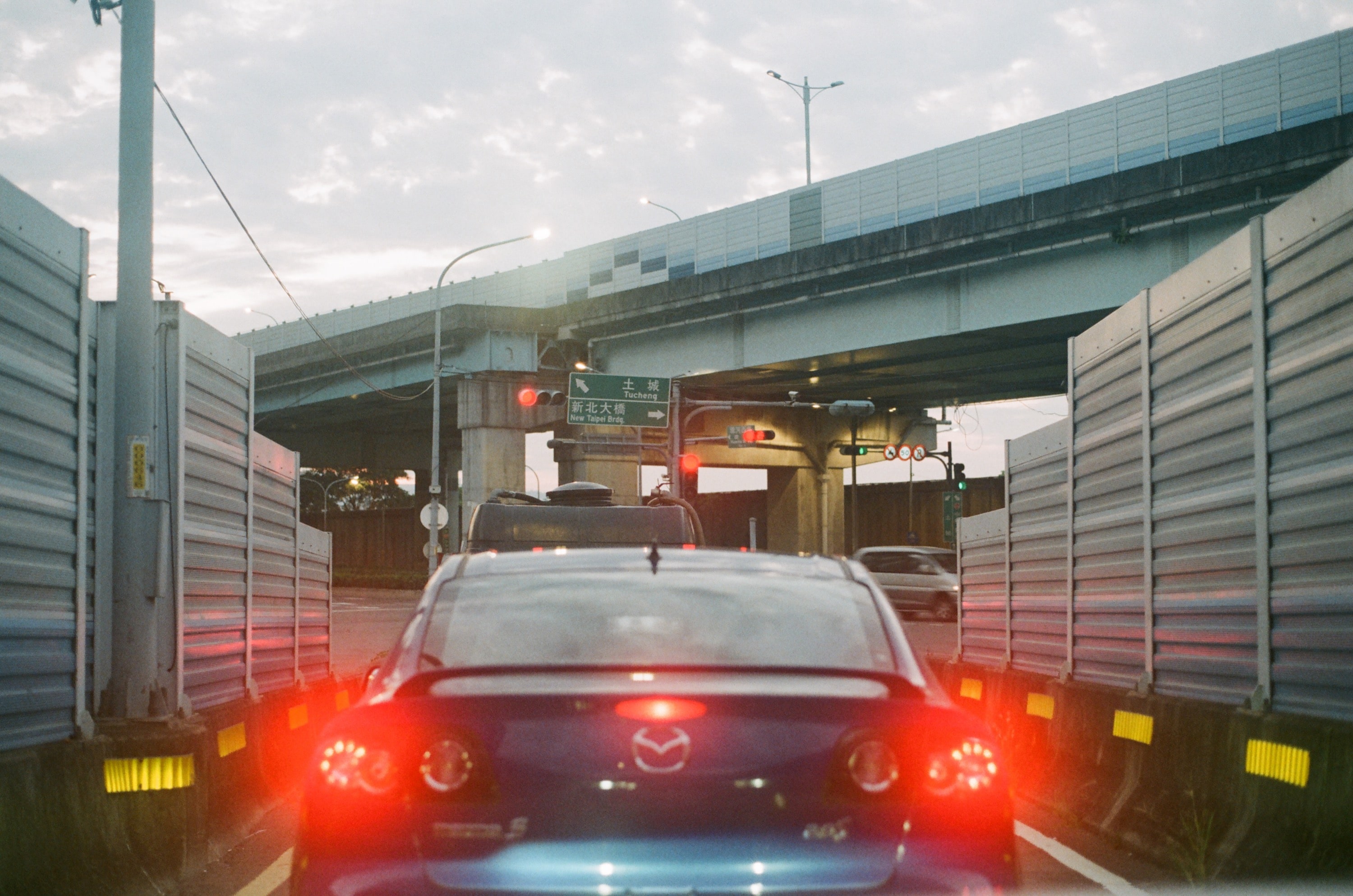 EP227 爬山的我們｜Olympus OM-4 Ti 與 Agfa Vista 200 彩色底片