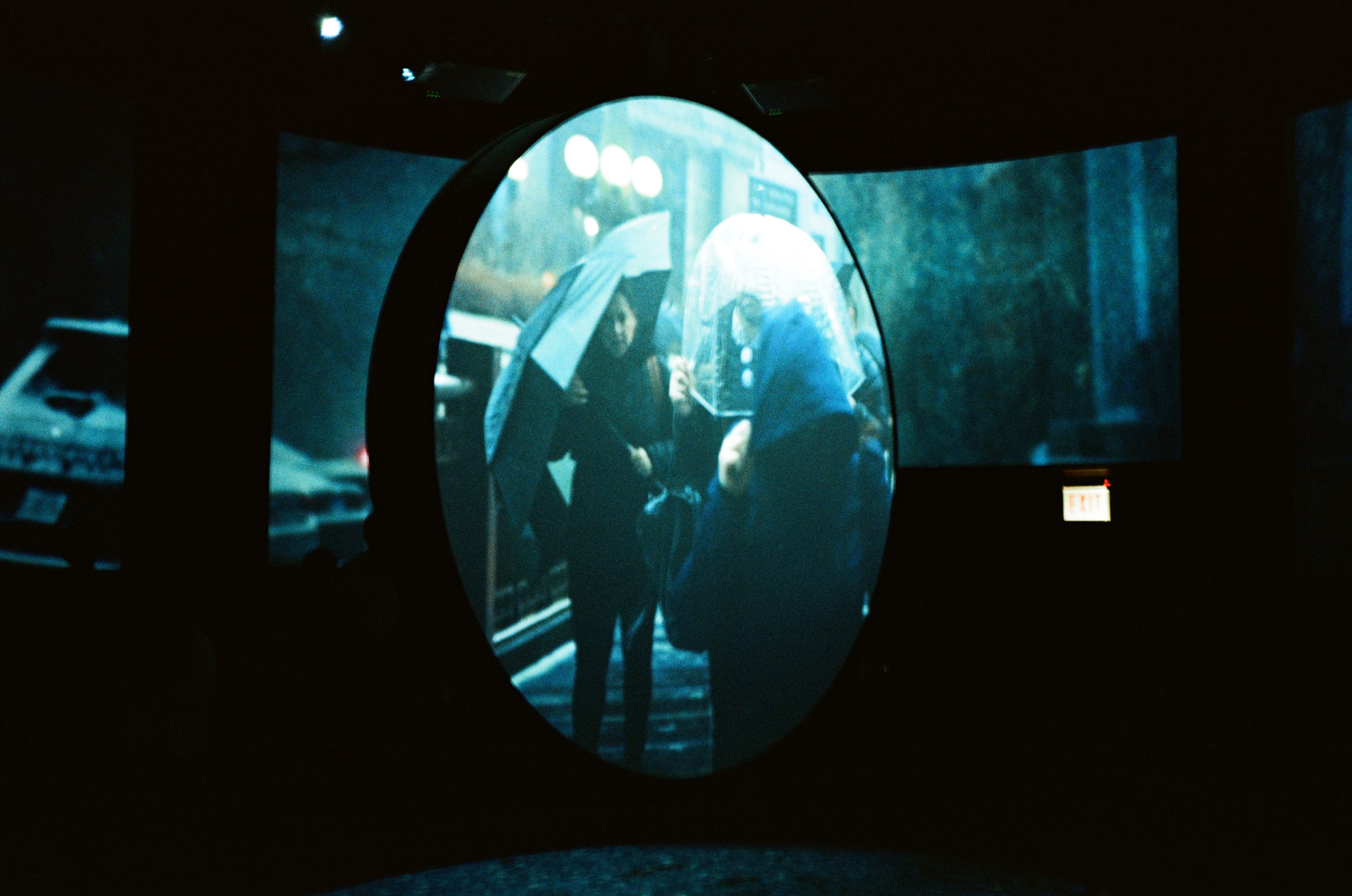 EP270 寫書最大的進展｜Minolta AF-C 35mm f2.8 與 Kodak Gold 200 彩色負片